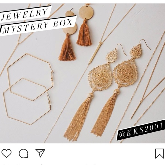 Madewell Jewelry - Jewelry mystery box influencer giveaway lot bundle